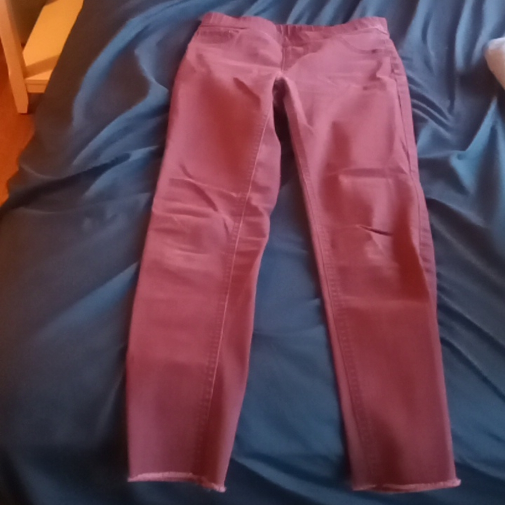A purple 💜🟣 size 12 girls jeggings